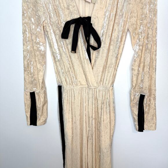 Free People We Are HAH Jump On It Velvet Jumpsuit In Almond Milk Size Small New - Picture 6 of 16